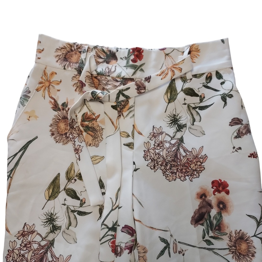 One by Chapter One Ivory Floral Print‎ Crop Pants Women's XS Tie Waist Summer